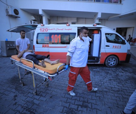 بيان| الهلال الأحمر الفلسطيني يناشد المجتمع الدولي لتأمين الوصول الآمن لطواقم الإسعاف إلى الجرحى والشهداء في غزة والشمال
